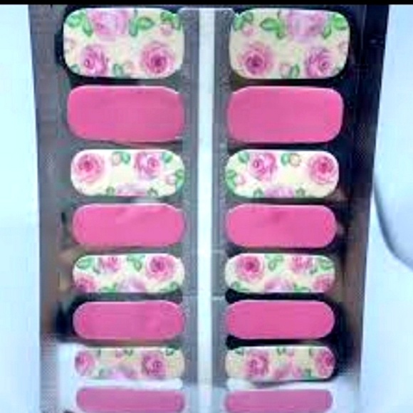 *SOLD*16 different Nail Wraps 💅 - Picture 3 of 16